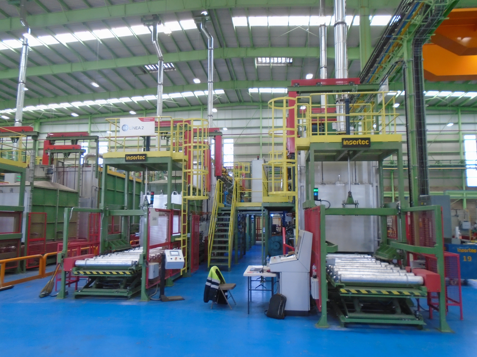 Four roller-hearth en continu - Insertec